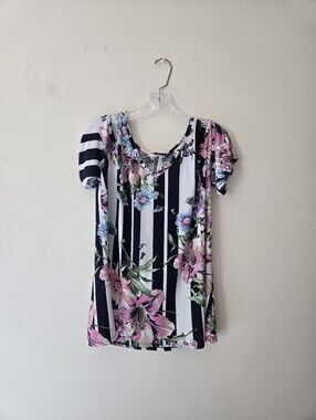 1.4.3. Story by Line Up Floral & Navy Stripe  Cold Shoulder Short Sleeve Top